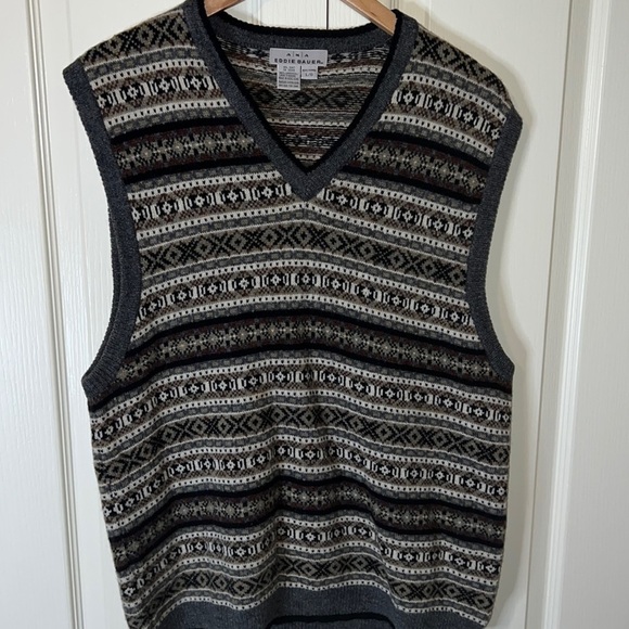 Vintage Eddie Bauer 100% Lambswool Sweater Vest - Picture 1 of 5